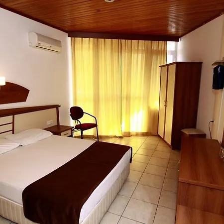 Kleopatra Develi Hotell