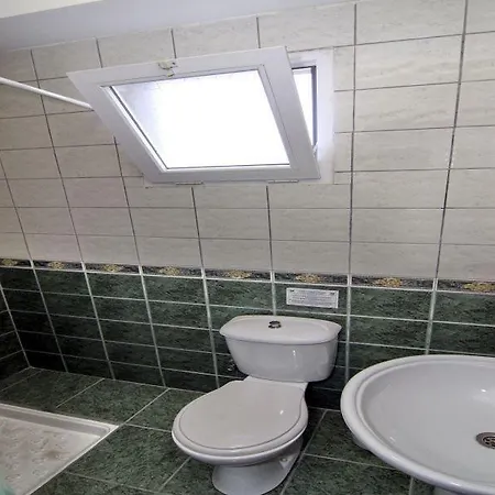 Kleopatra Develi Hotell