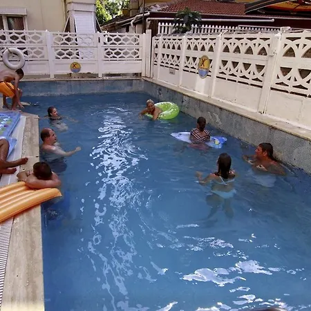 Kleopatra Develi Hotell Alanya