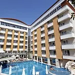 Hotel Kleopatra Develi 2*