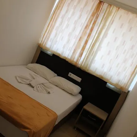 Hotel Kleopatra Develi 2*