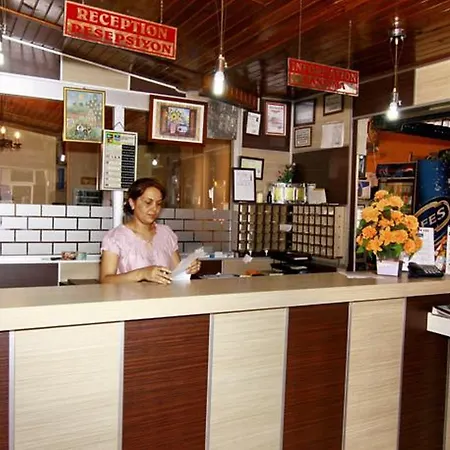 Hotel Kleopatra Develi 2*