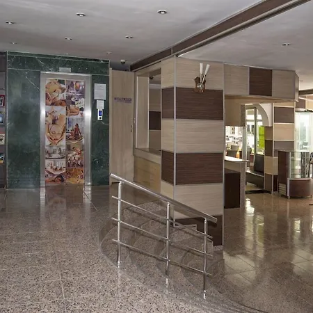 Hotel Kleopatra Develi 2*