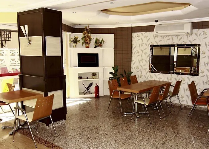 Kleopatra Develi 2* Alanya