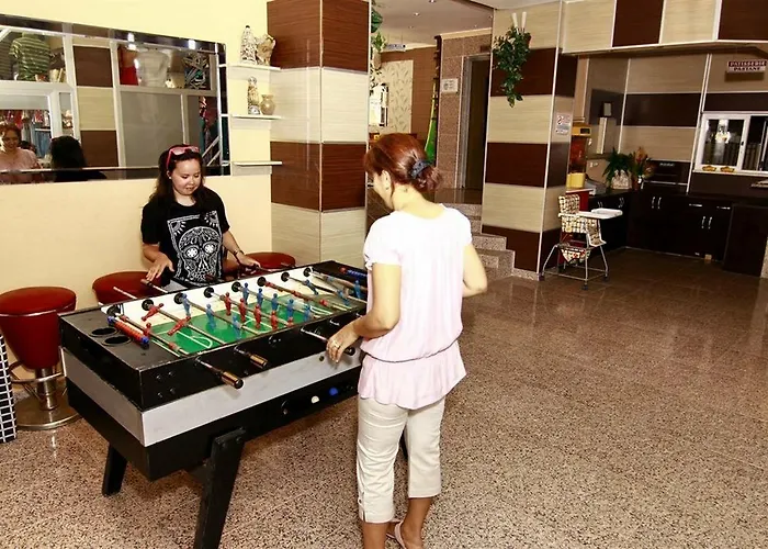 Kleopatra Develi 2*