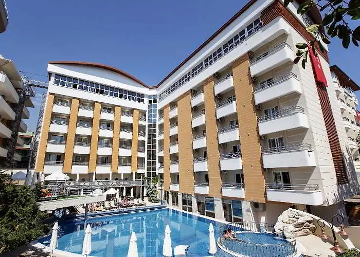 Hotel Kleopatra Develi 2*