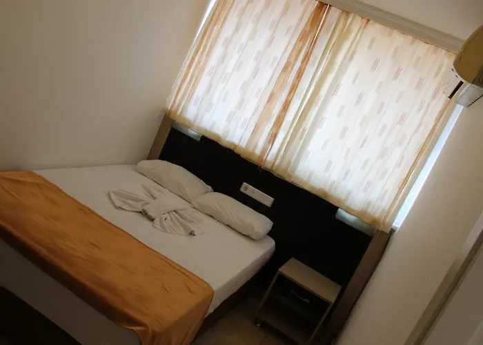 Hotel Kleopatra Develi 2*